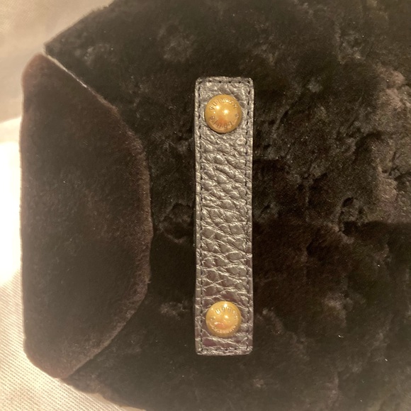 Louis Vuitton Limited Edition Black Quilted Monogram Mink Demi Lune Satchel - Picture 5 of 16